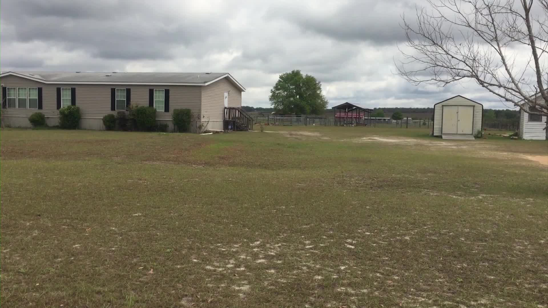 Florida woman accused of killing husband claims young girl pulled the ...