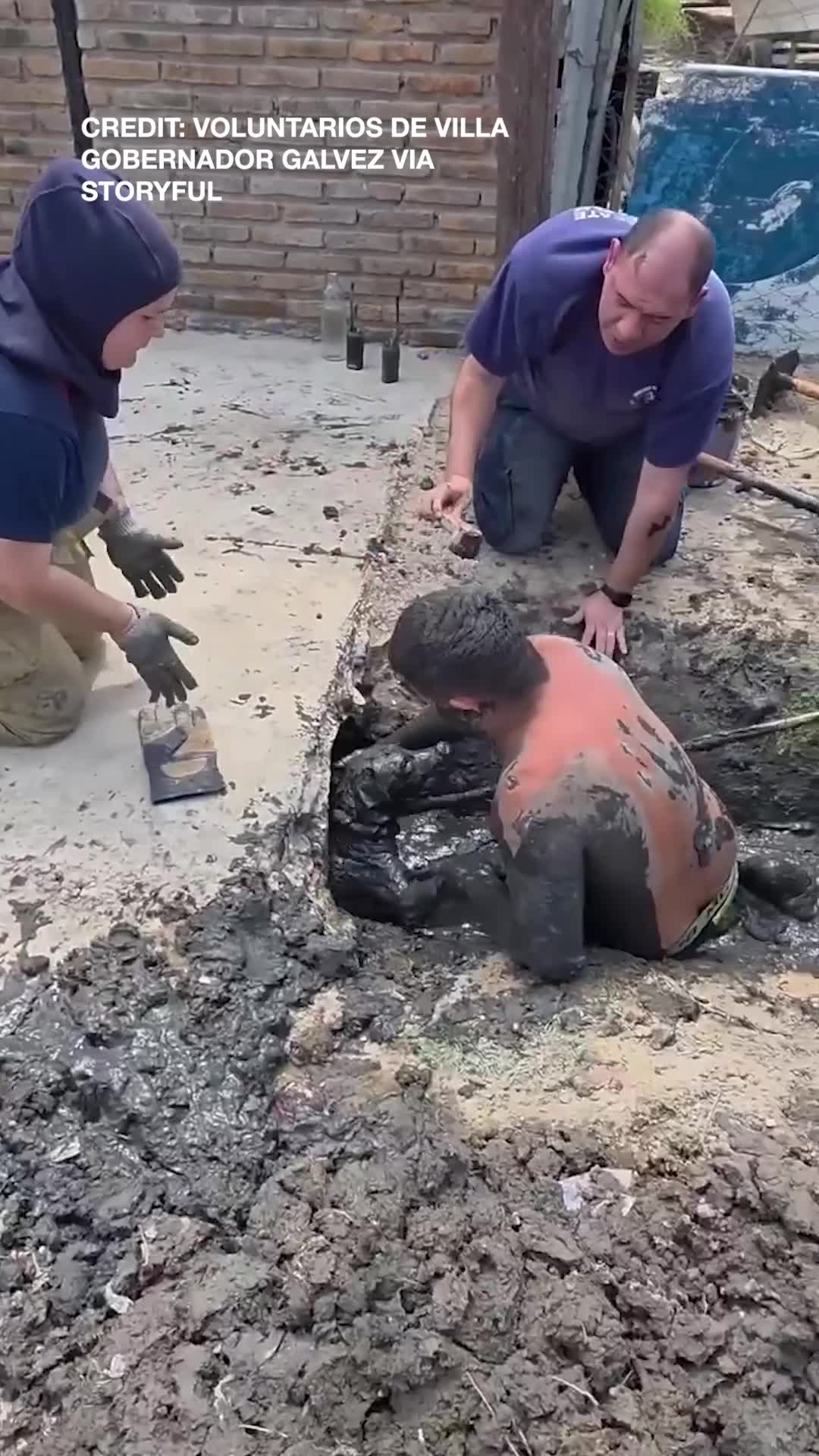 Firefighters rescue puppy stuck in mud-filled drainage pipe – WFLA