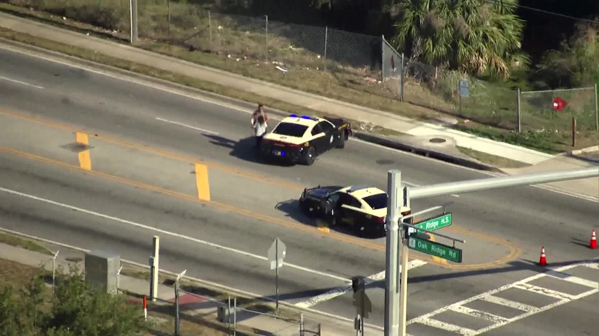 Student hit and killed while crossing street to high school – WFLA