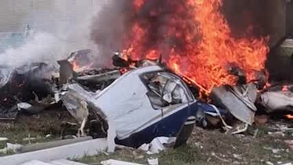 1 dead after small plane crashes in Pasco County neighborhood – WFLA