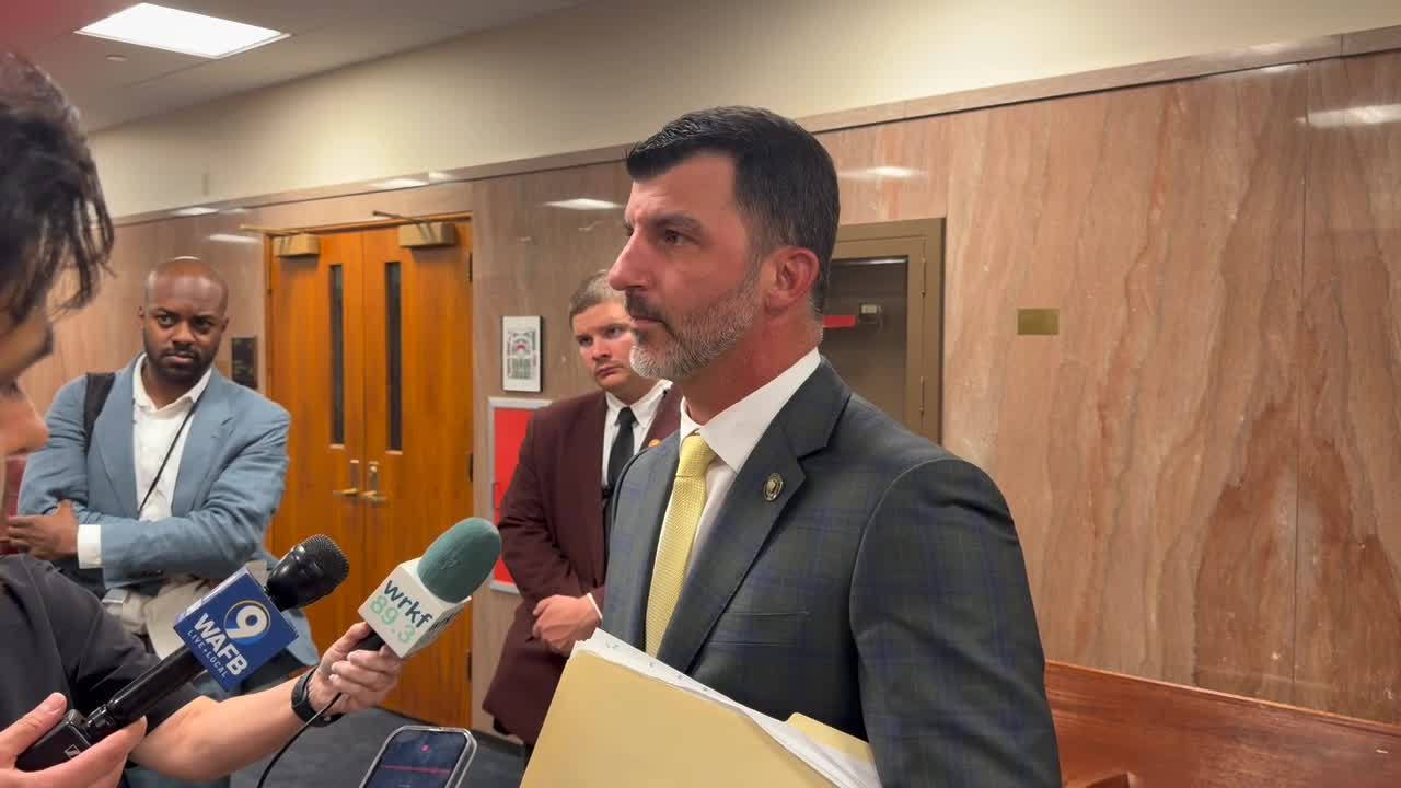 Kleinpeter Attorney Sen. Kleinpeter speaks after redistricting hearing Friday – KTALnews.com