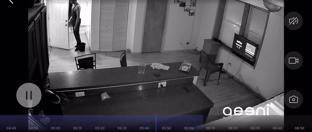 Video shows armed robbery over PS4 on South Side – WGN-TV